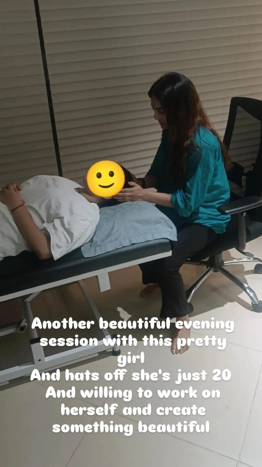 A calming hypnotherapy environment in Mumbai